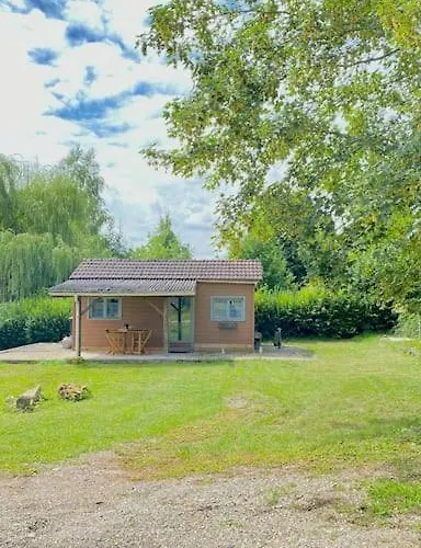 Petite Maison Dans La Prairie